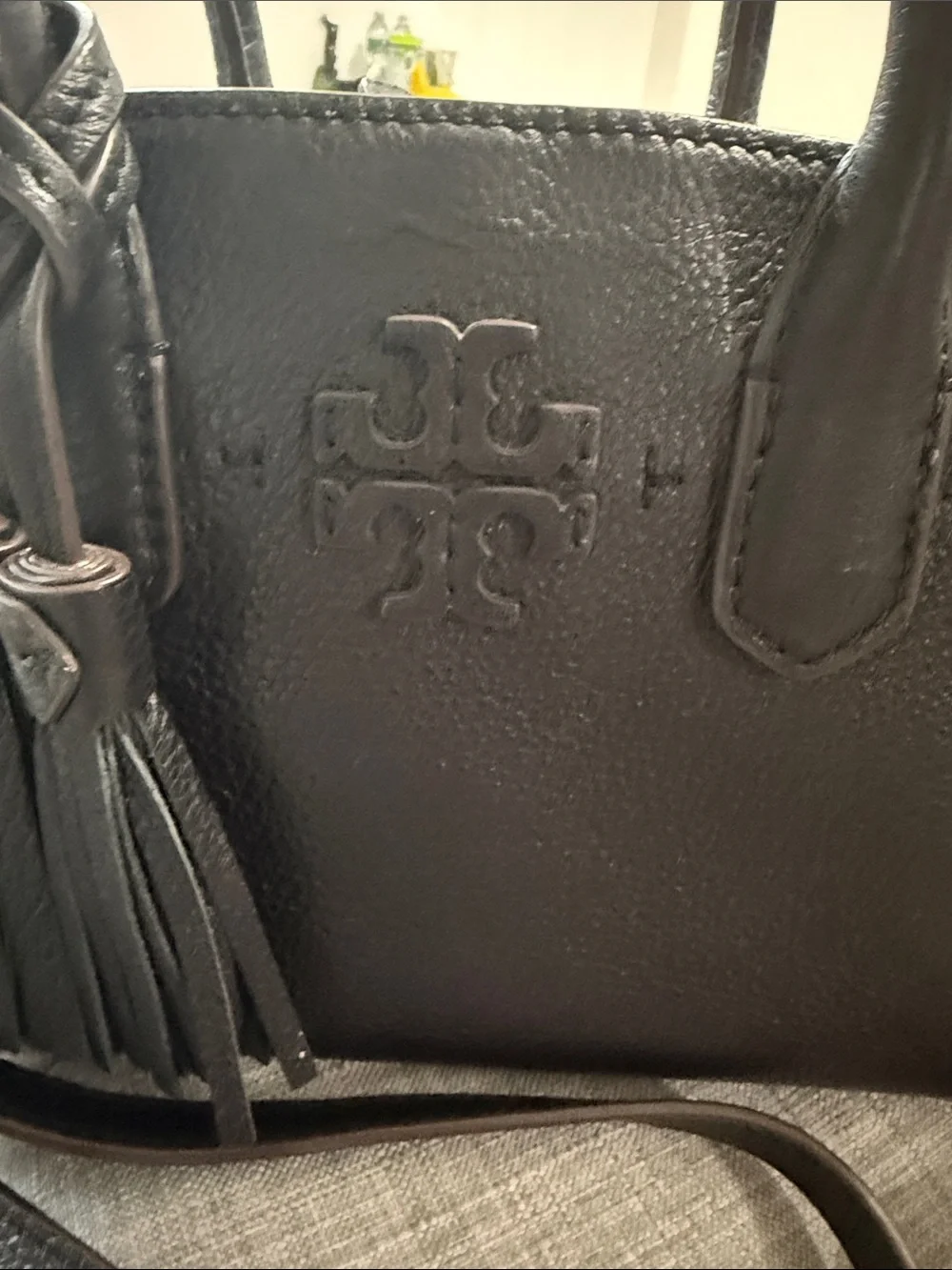 Tory Burch compact pebbled